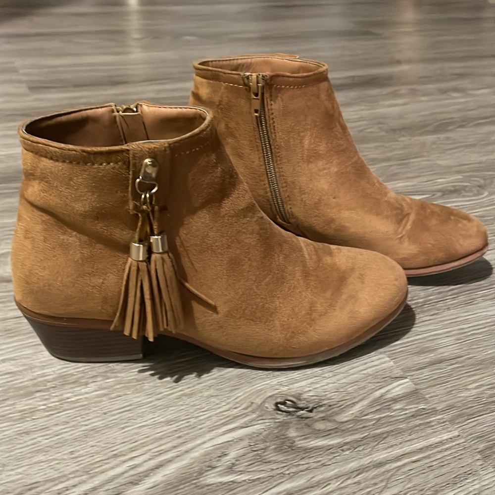 Faux Suede Western booties